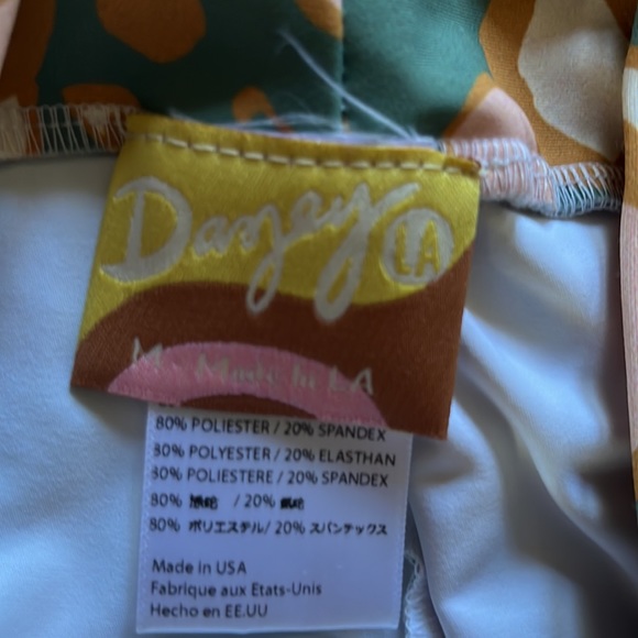 DAZEY LA (Anthropologie)~ “We Are One” Leggings - Picture 4 of 6